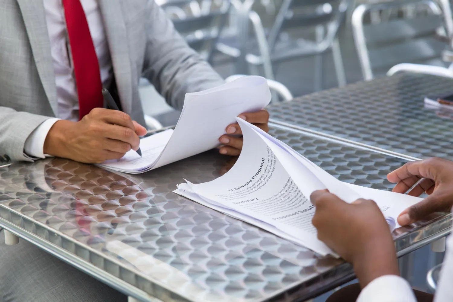 حلول توريد مياه تضمن استمرارية تشغيل الأنشطة التجارية